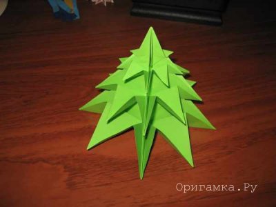 Оригами «Елка»