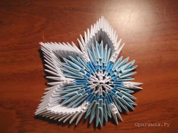 Оригами снежинка из бумаги