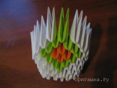 Модульное оригами лебедь «Принц»