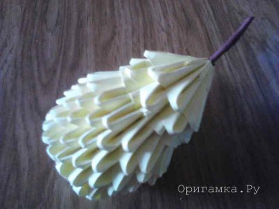 Модульное оригами банан и груша - автор Сергей Саквенков