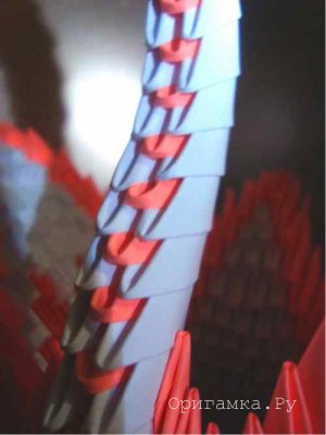 Модульное оригами лебедь с сердцами - автор Александр Повалий