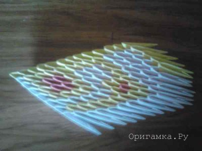 Бабочка из модулей оригами - автор Сергей Саквенков