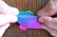 Черепаха из цветной бумаги