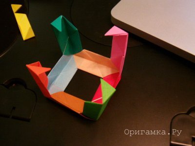 Модульное оригами «Цепочка из открытых кубиков»