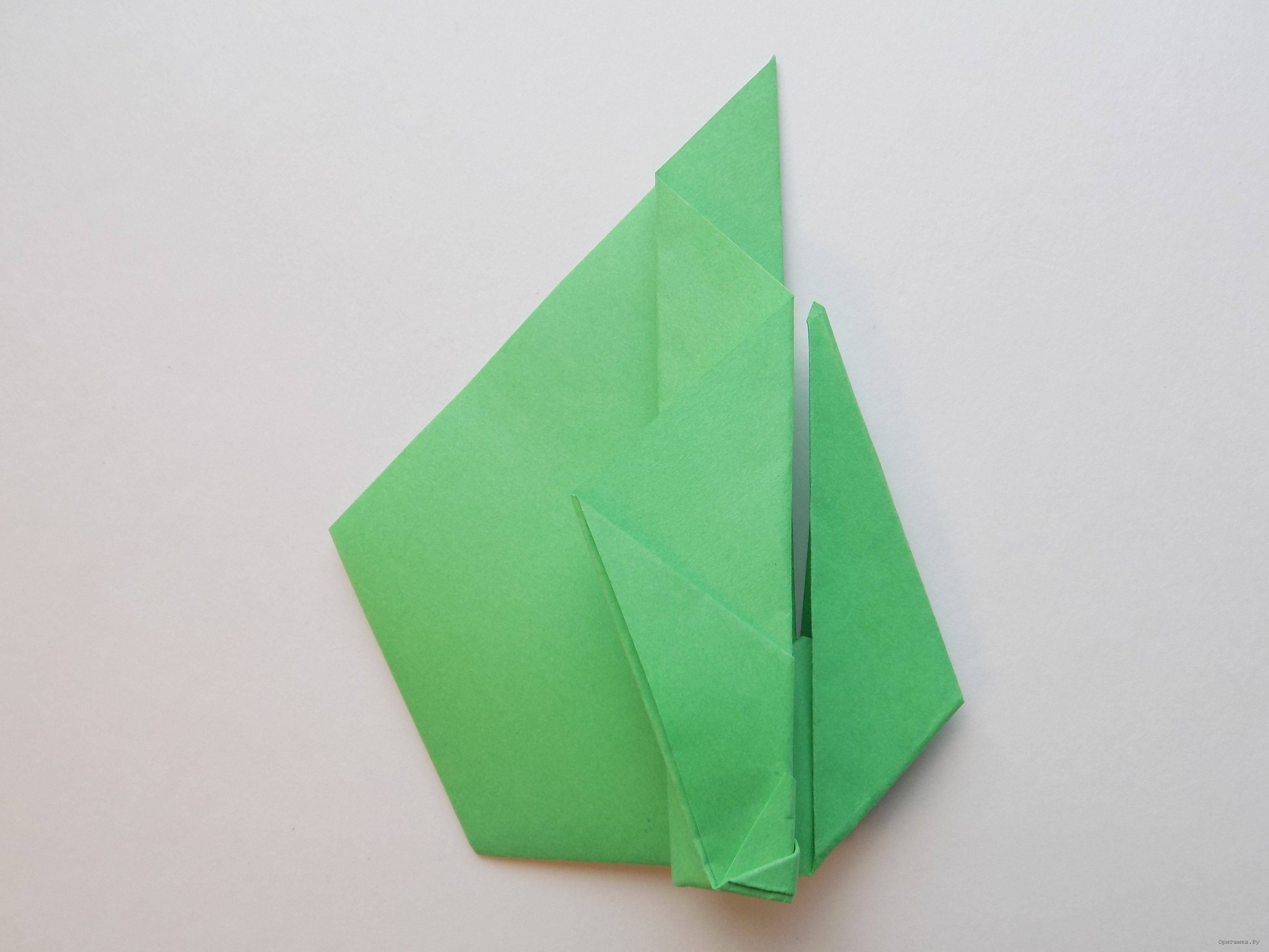Как сделать Павлина из бумаги своими руками | Оригами Павлин для детей | Фигурка Птицы без клея